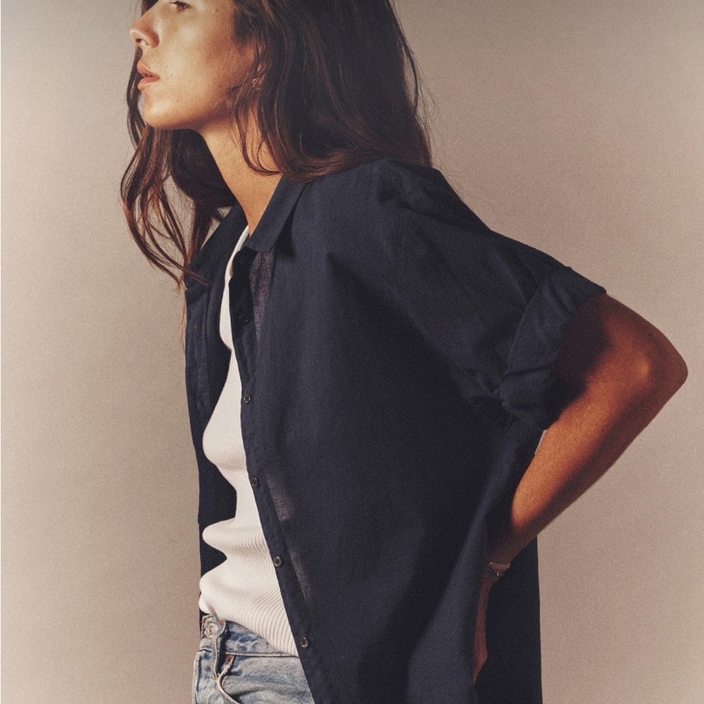 XiRENA Deep Blue Casual Button Down Shirt - Picture 2 of 7